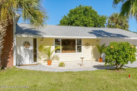 $699,900 | 2007 Oak Street, Melbourne Beach, FL 32951