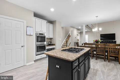 $1,074,000 | 19006 Raines Drive, Derwood, MD 20855