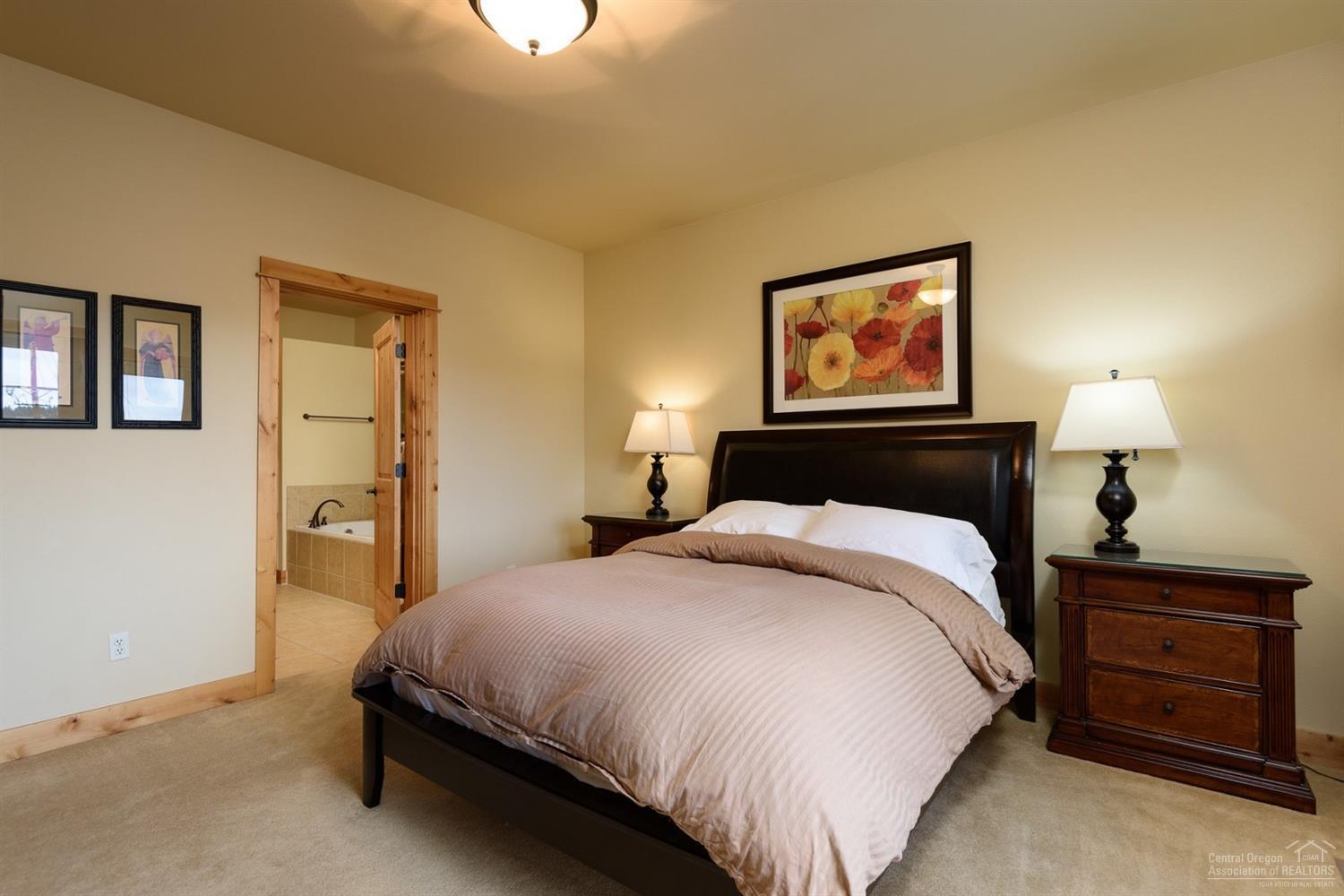 867 Southwest Blakely Road Bend, OR 97702 - Photo 9 of 18 Additional Photo
