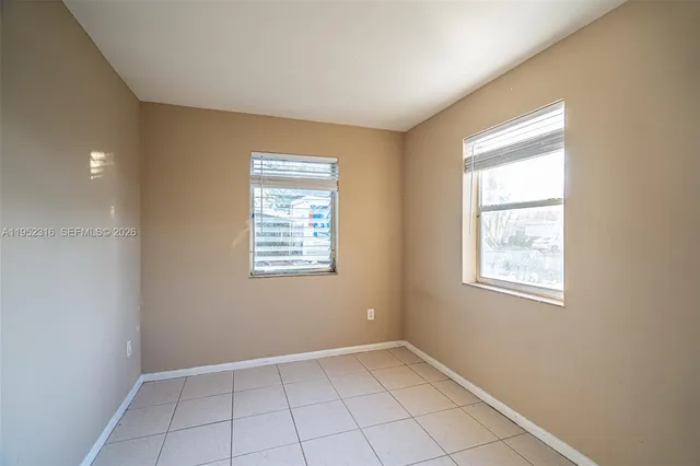 $349,900 | 5196 Northeast 19th Avenue, Pompano Beach, FL 33064