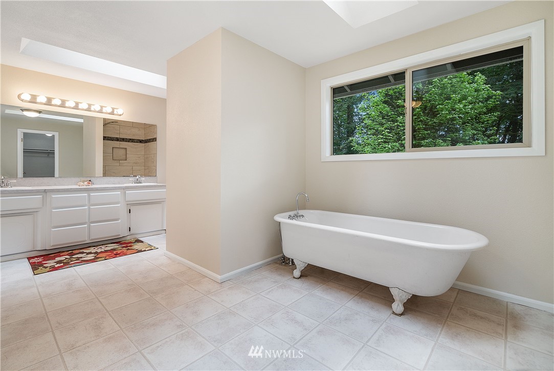 2318 Benson Road Southwest Olympia, WA 98512 - Photo 31 of 40 Gallery Image 31