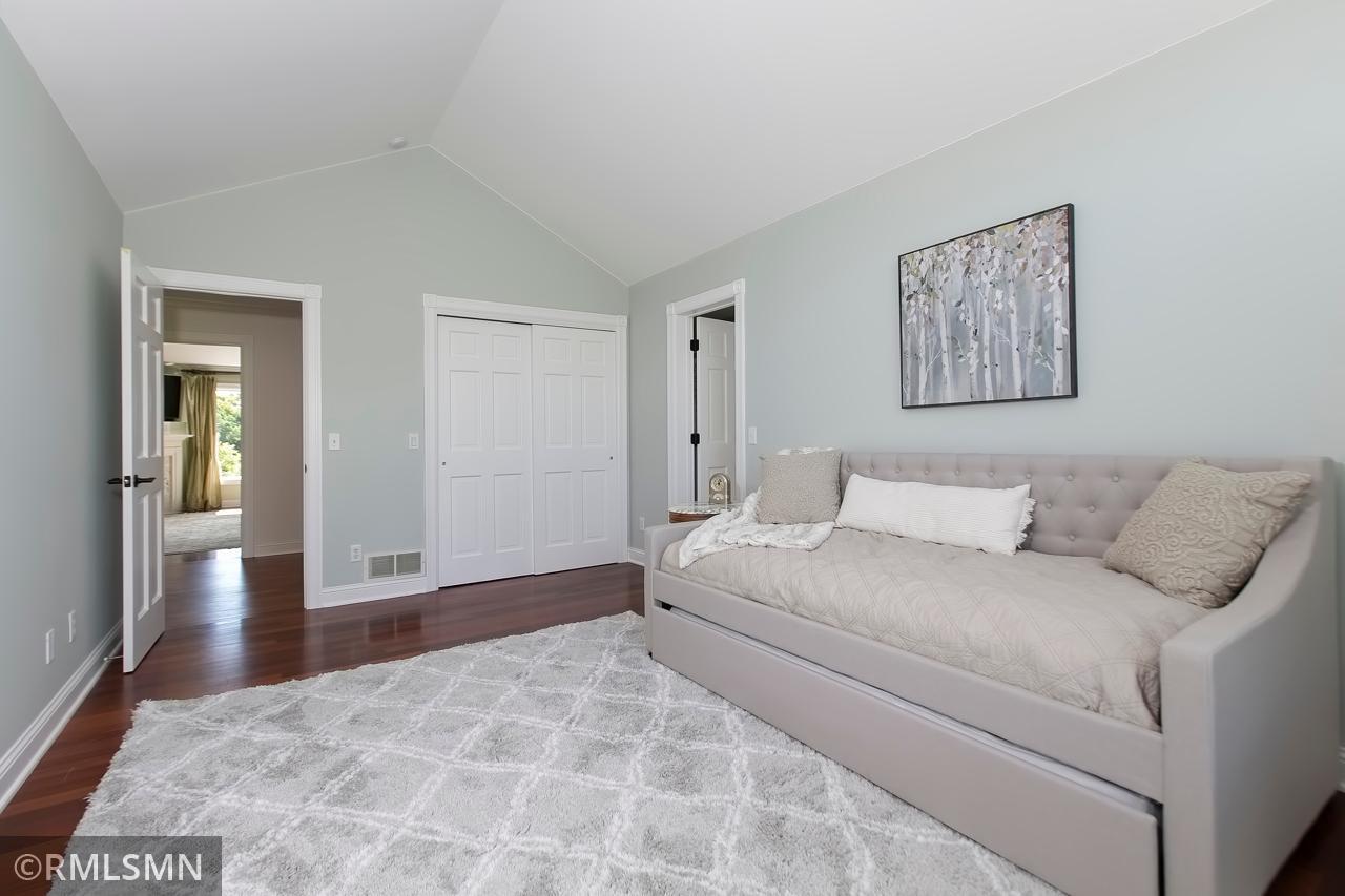 26795 Noble Road Shorewood, MN 55331 - Photo 37 of 69 Gallery Image 37