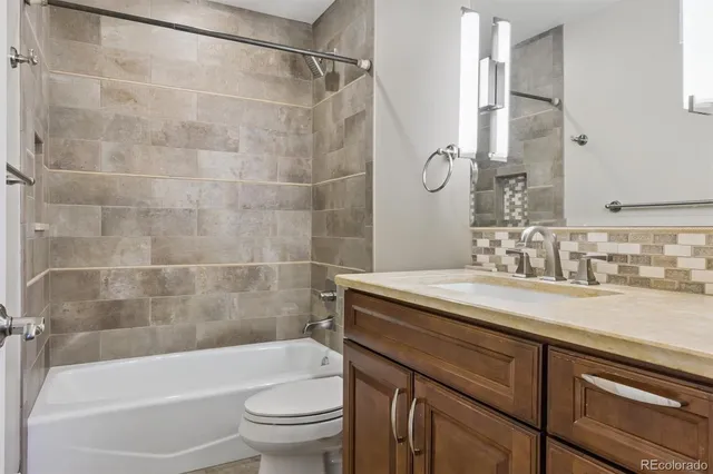 $1,390,000 | 2800 South University Boulevard, Unit 2, Denver, CO 80210