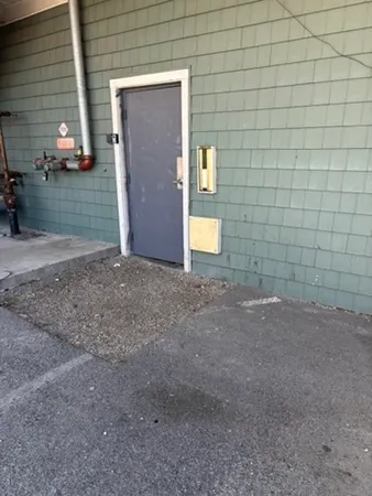 $219,900 | 257 Pleasant Street, Unit 9, Worcester, MA 01609