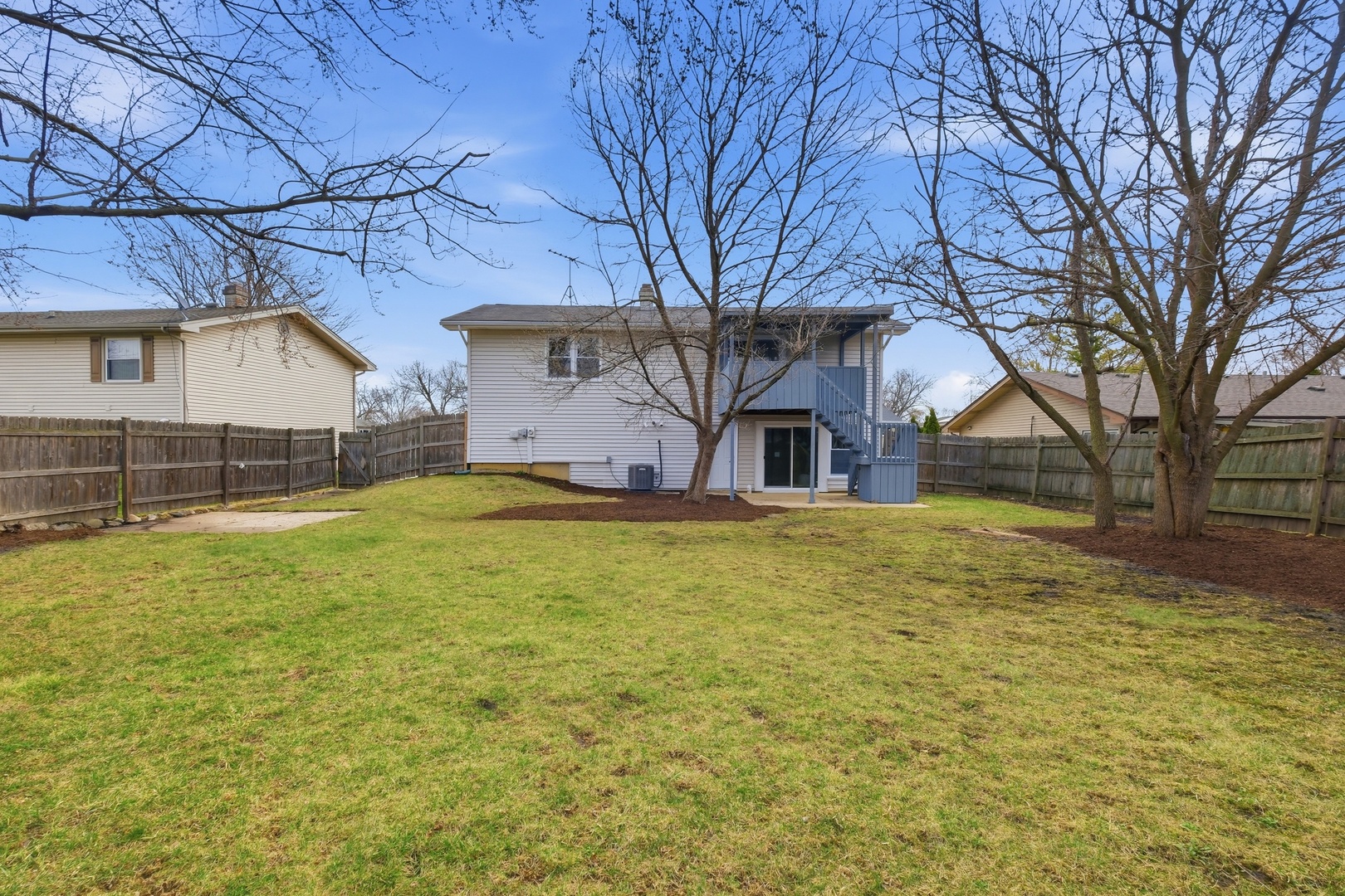1450 Meyer Road Hoffman Estates, IL 60169 - Photo 23 of 28 a house view with a outdoor space