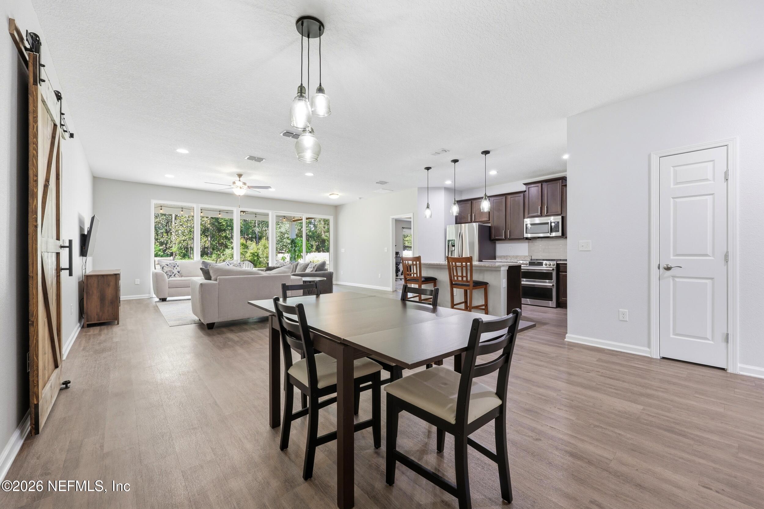 7598 Birdies Road Jacksonville, FL 32256 - Photo 9 of 23 The Real Estateographers__014
