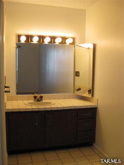 9111 North Oracle Road, Unit 120 Tucson, AZ 85704 - Photo 7 of 21