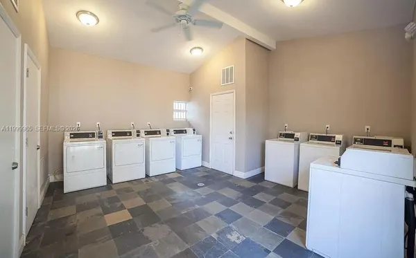 $1,625 | 1752 Northwest 1st Street, Unit 3, Miami, FL 33125