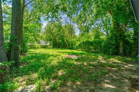 $275,000 | 1219 South Glenwood Avenue, Independence, MO 64052