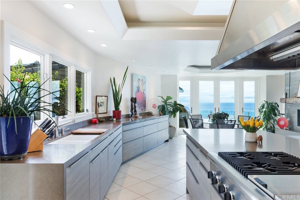 31597 Table Rock Drive Laguna Beach, CA 92651 - Photo 31 of 75