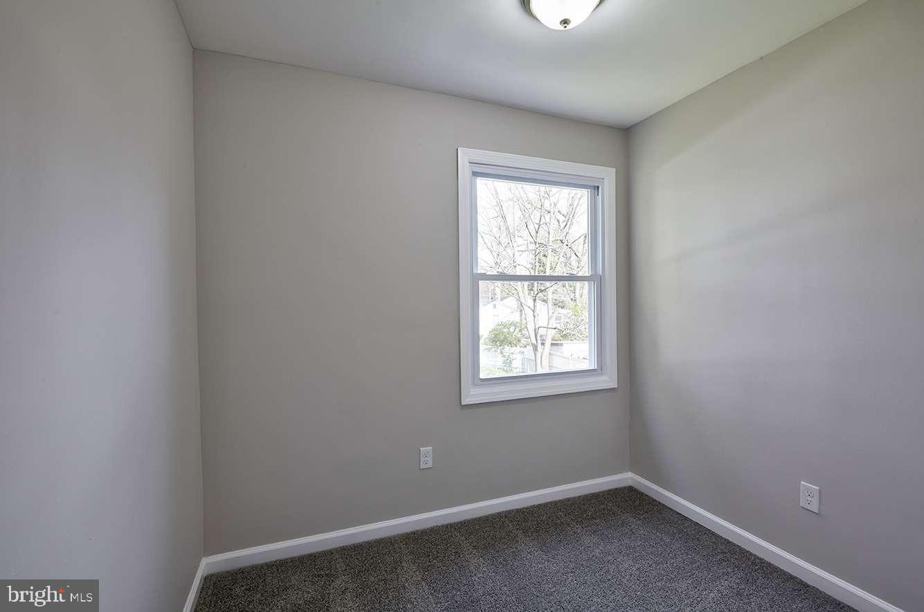 111 Edison Road Cherry Hill, NJ 08034 - Photo 15 of 25