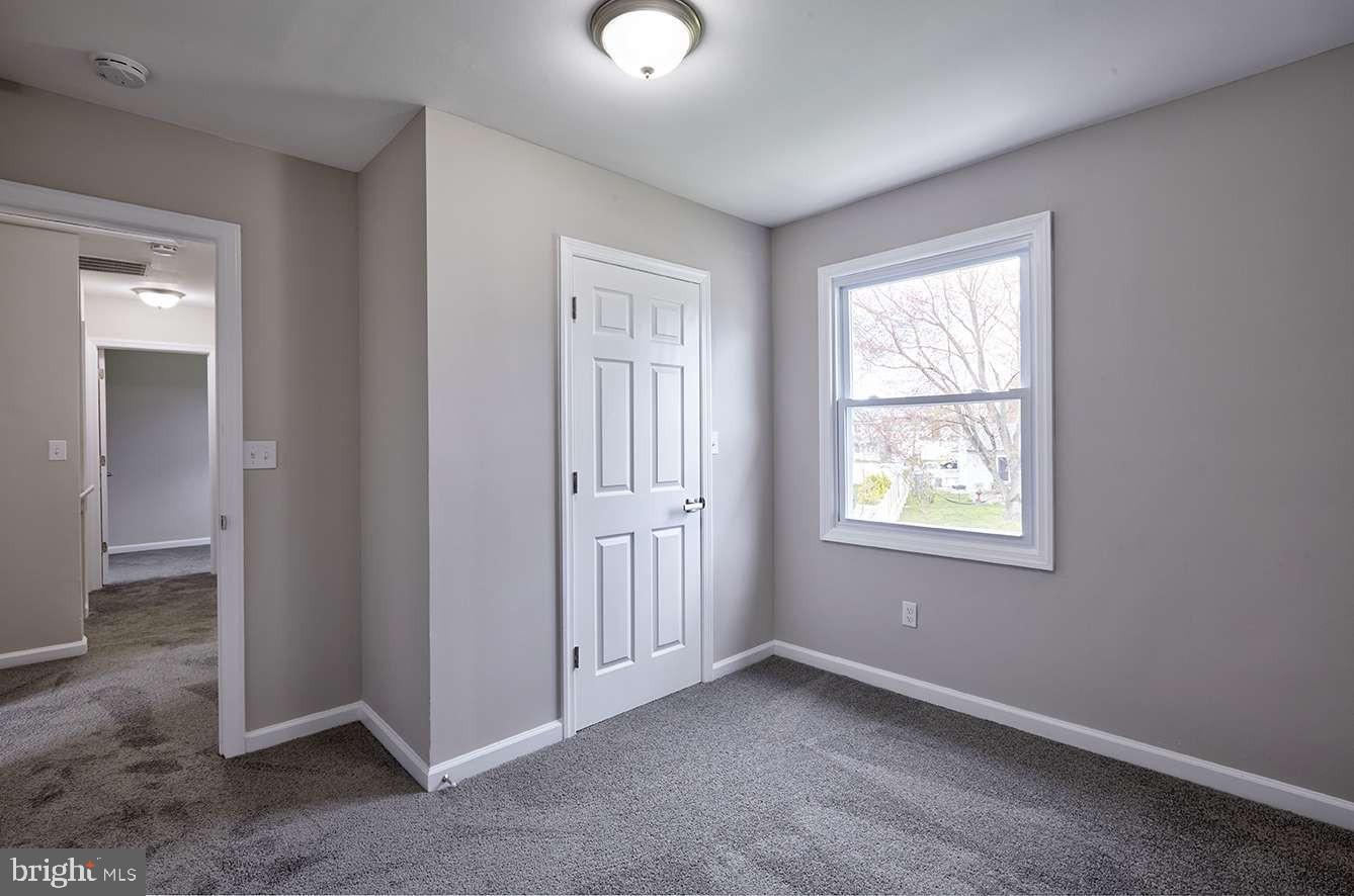 111 Edison Road Cherry Hill, NJ 08034 - Photo 23 of 25