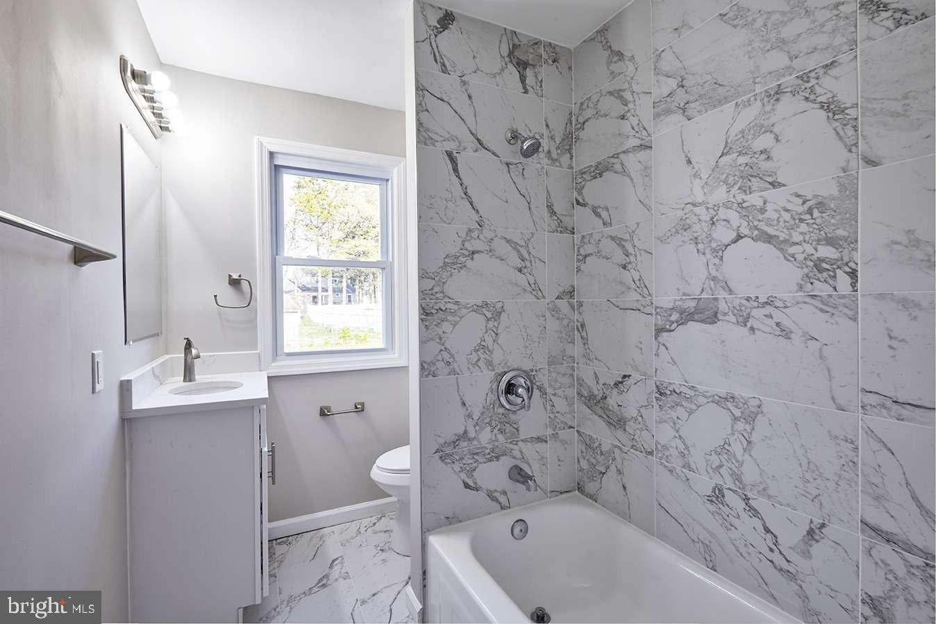 111 Edison Road Cherry Hill, NJ 08034 - Photo 8 of 25