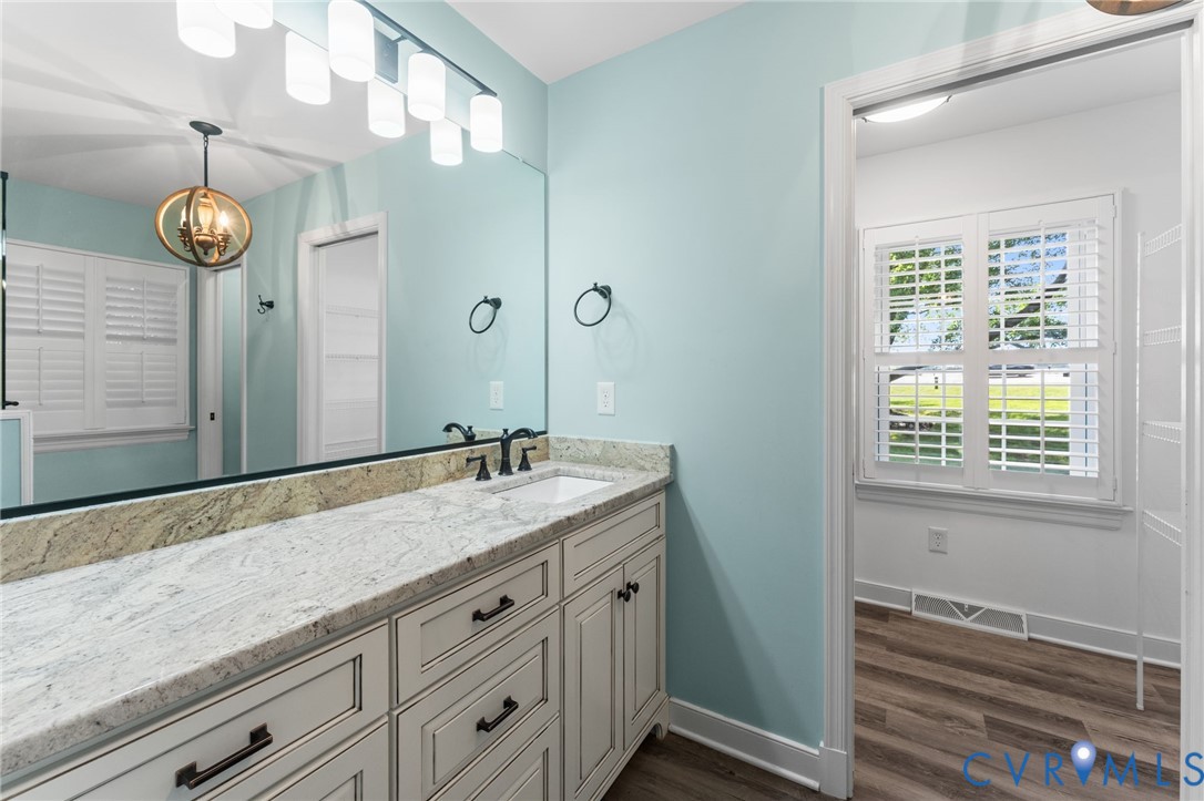 1496 Dorset Road Powhatan, VA 23139 - Photo 21 of 47 Primary Bathroom