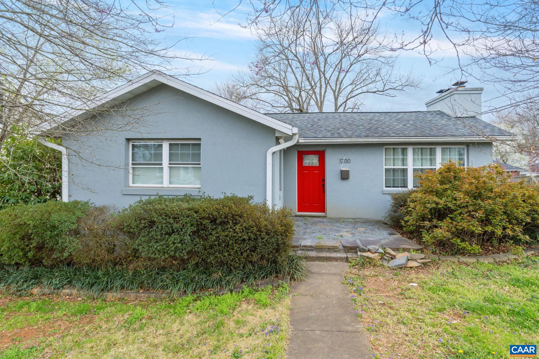 1200 Meriwether Street Charlottesville, VA 22902 - Photo 5 of 32 Beautifully Remodeled