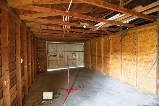 $110,000 | 310 East Rachel Street, Beeville, TX 78102