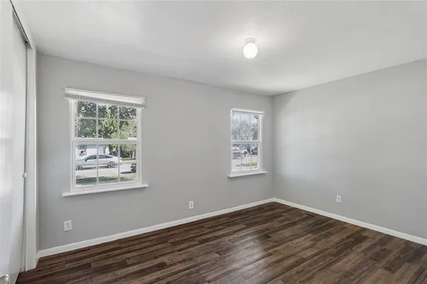 $239,000 | 1304 East Lovers Lane, Arlington, TX 76010