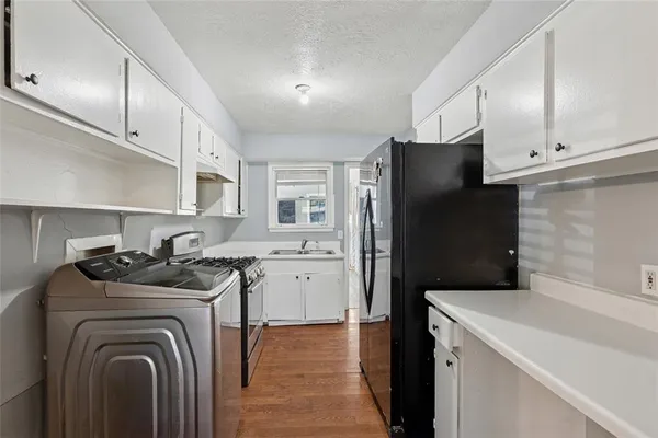 $239,000 | 1304 East Lovers Lane, Arlington, TX 76010
