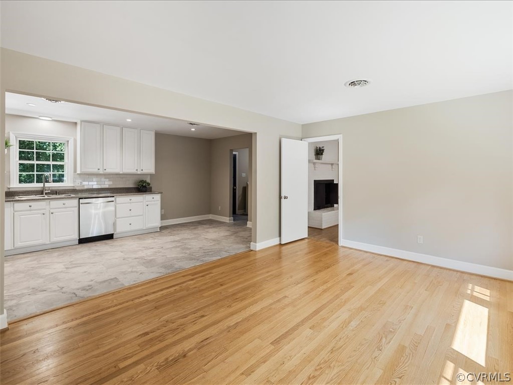 10517 Qualla Road Chesterfield, VA 23832 - Photo 5 of 27 LR/Kitchen
