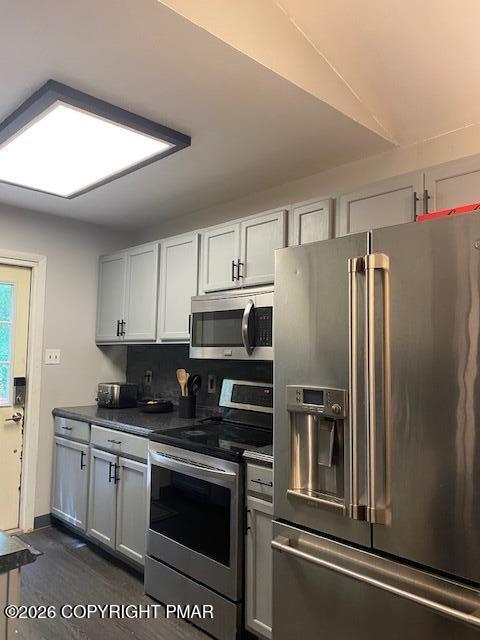 142 Schochs Mill Road Blakeslee, PA 18610 - Photo 3 of 18 Kitchen