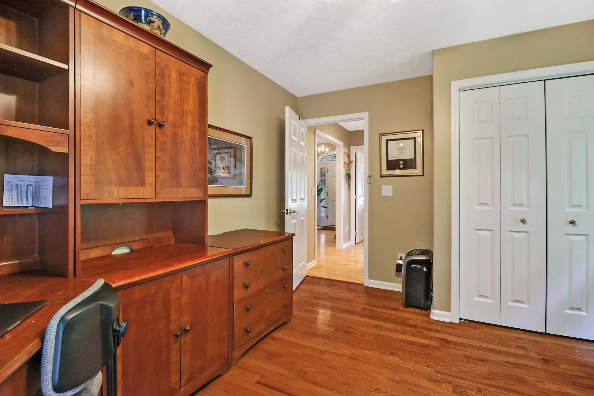 44 Inwood Court Crossville, TN 38558 - Photo 27 of 54 a hallway with cabinets