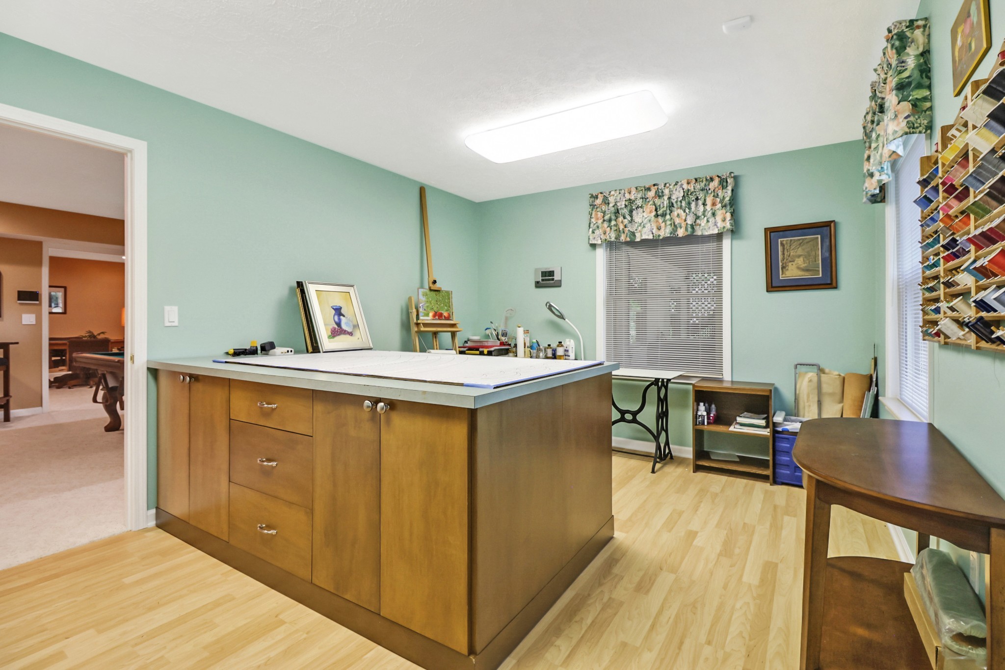 44 Inwood Court Crossville, TN 38558 - Photo 39 of 54 a bedroom with a bed and a table in it