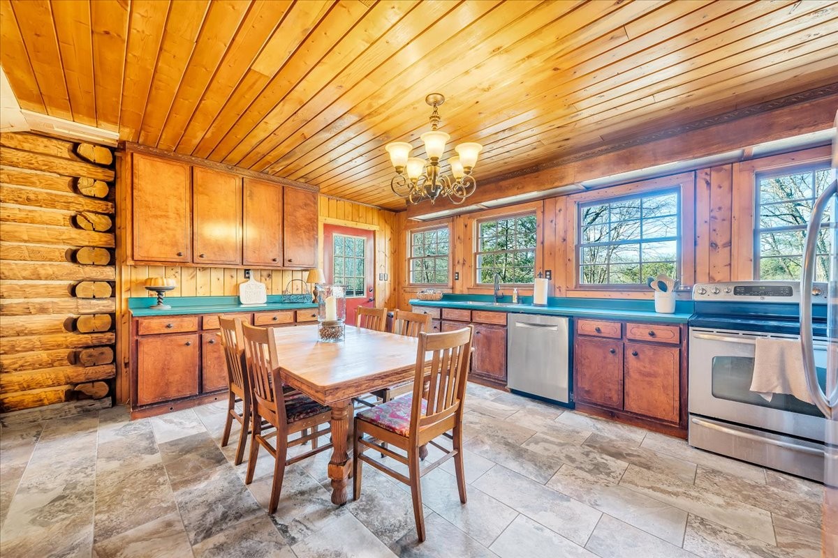 1006 Remington Place Manchester, TN 37355 - Photo 17 of 95