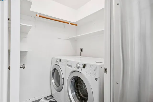 $2,950 | 760 Canyon Oaks Drive, Oakland, CA 94605