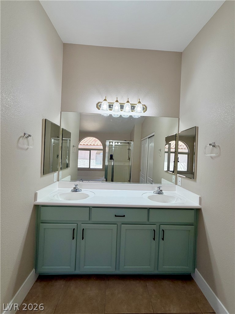 2278 Chestnut Ranch Avenue Henderson, NV 89052 - Photo 19 of 48 Gallery Image 19