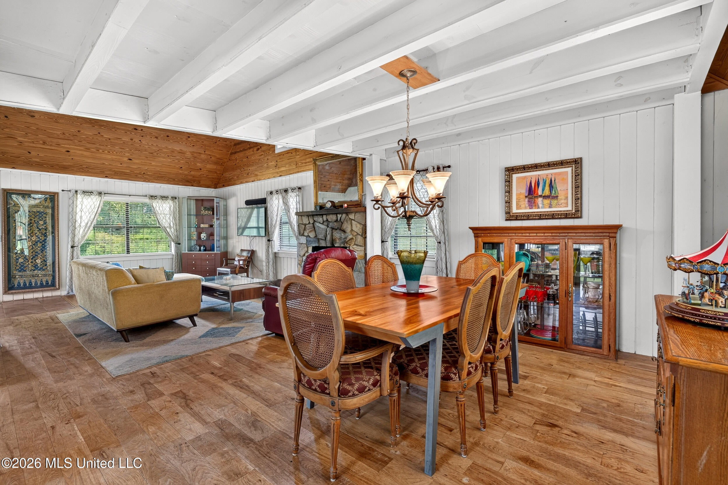 574 Slade Woodward Road Poplarville, MS 39470 - Photo 17 of 106 17_diningroom_livingroom