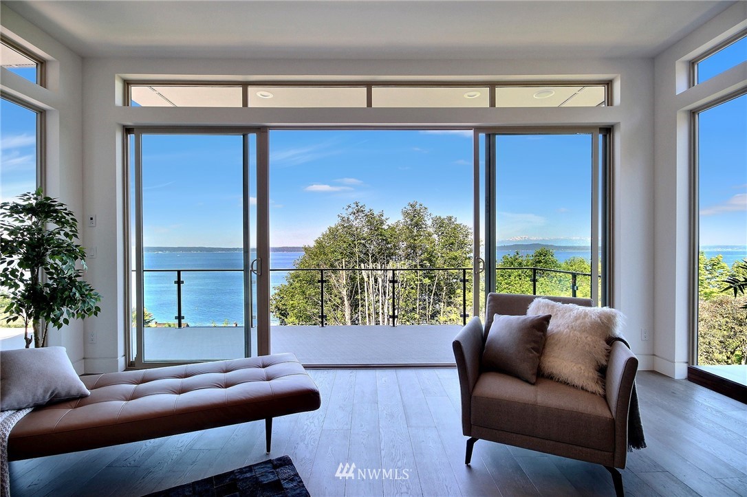 5937 Atlas Place Southwest Seattle, WA 98136 - Photo 6 of 25 Gallery Image 6