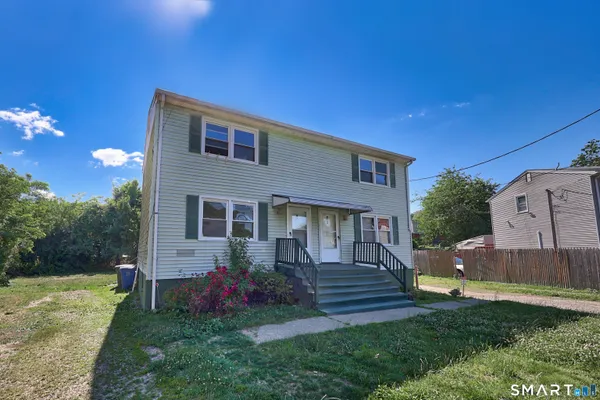 $269,900 | 69 Sunshine Circle, Bridgeport, CT 06606