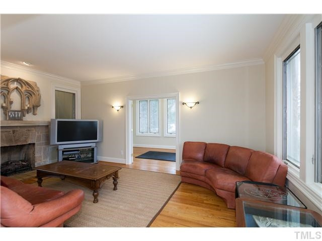2407 Clark Avenue Raleigh, NC 27607 - Photo 4 of 25 Photo 4