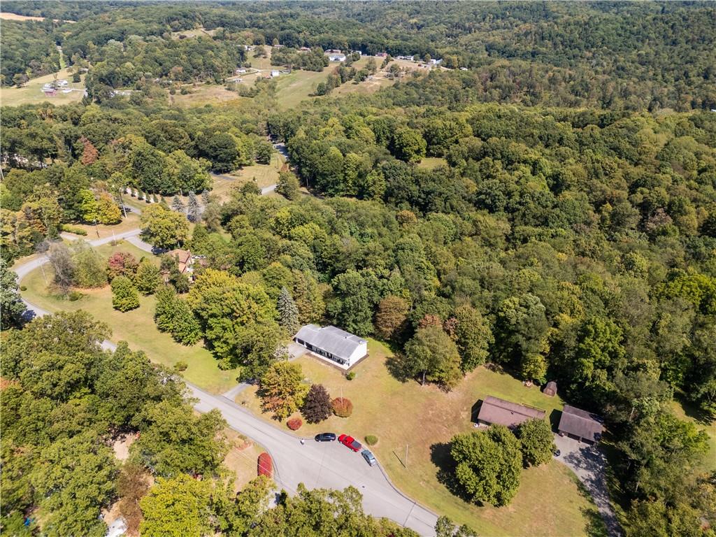 126 Woodcrest Road Butler, PA 16002 - Photo 31 of 37