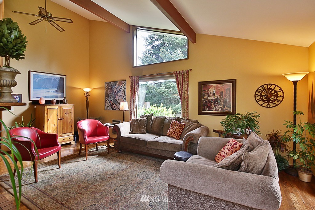 5434 Cameron Road Freeland, WA 98249 - Photo 10 of 24 Gallery Image 10