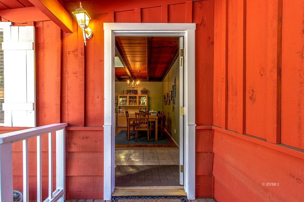 54789 Daryll Road Idyllwild, CA 92549 - Photo 7 of 44