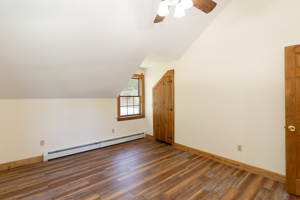 501 Wine Road New Braintree, MA 01531 - Photo 32 of 41