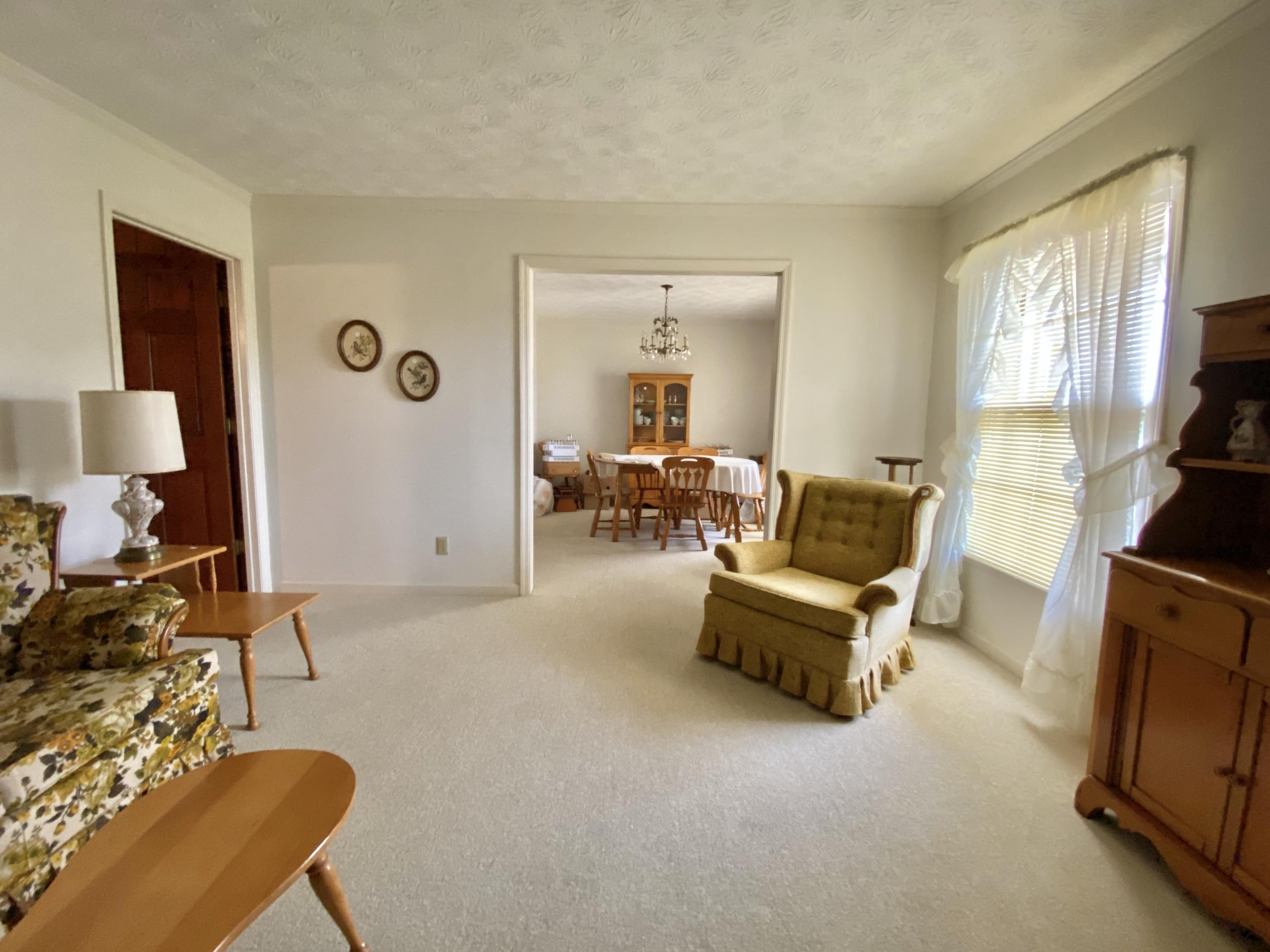 4001 Bamberg Road Cordova, SC 29039 - Photo 7 of 23 12