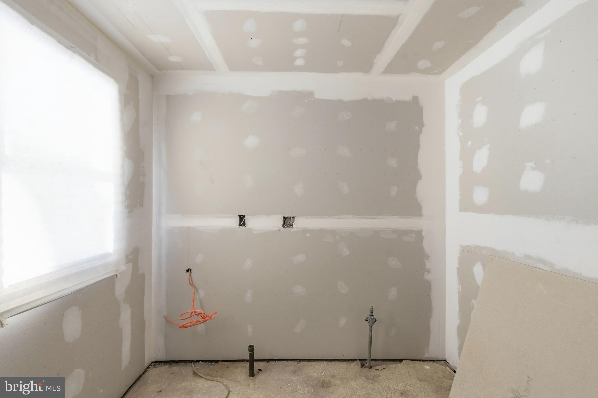 21-23 Harding Avenue Pennsville, NJ 08070 - Photo 22 of 35 a bathroom with a shower