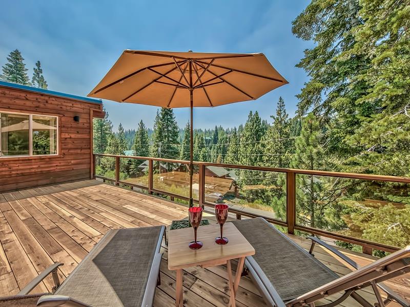 11746 Kitzbuhel Road Truckee, CA 96161 - Photo 8 of 14 Gallery Image 8