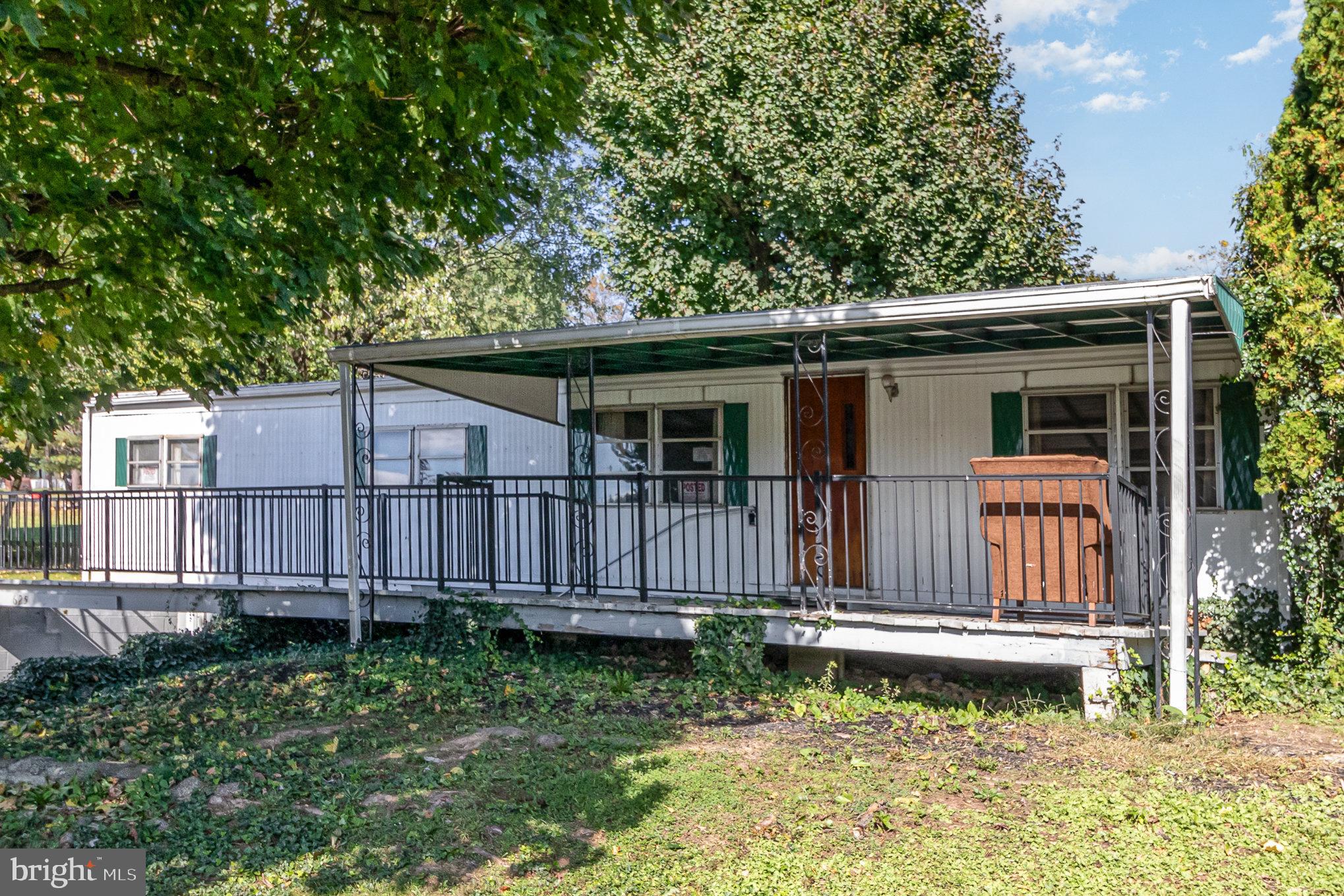 625 Weavertown Road Lebanon, PA 17046 - Photo 1 of 29 Front