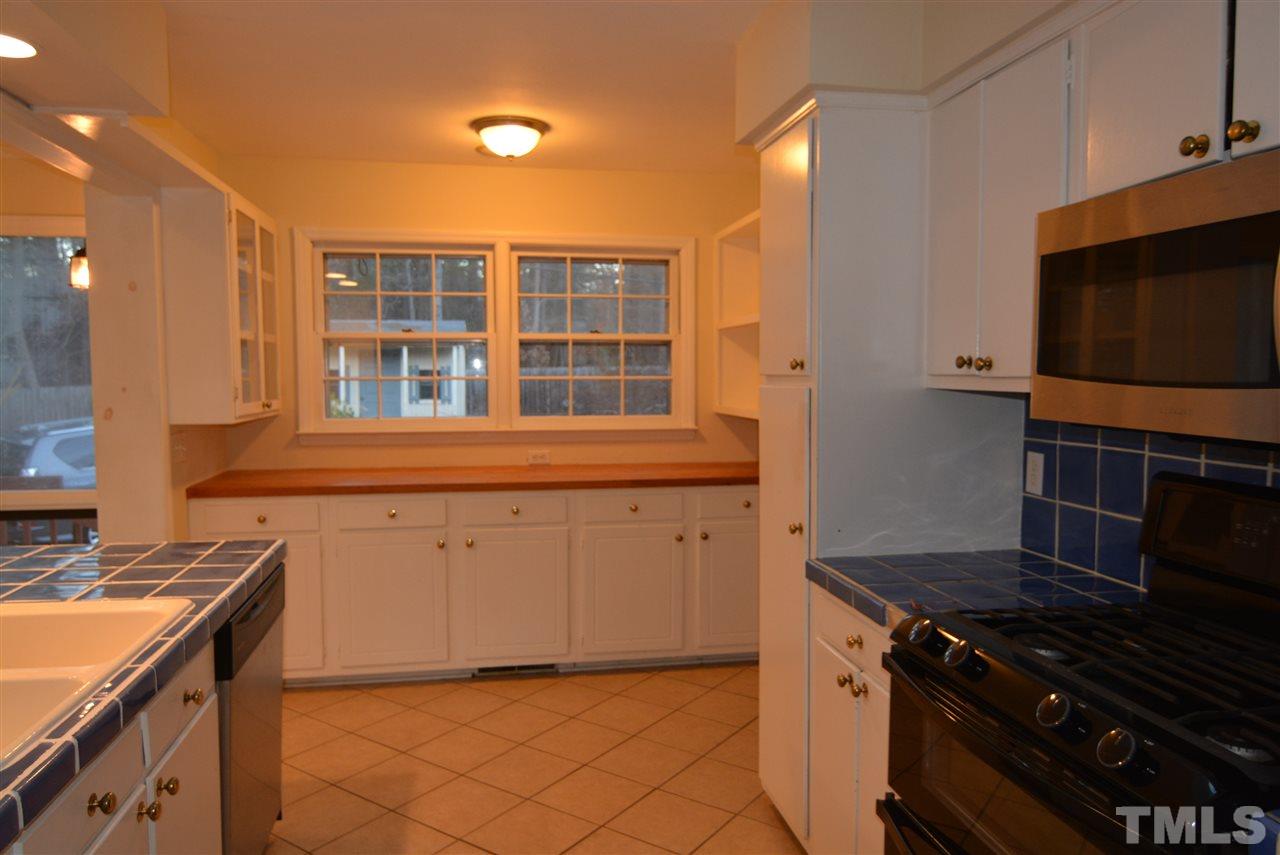 1541 Fountain Ridge Road Chapel Hill, NC 27517 - Photo 11 of 30