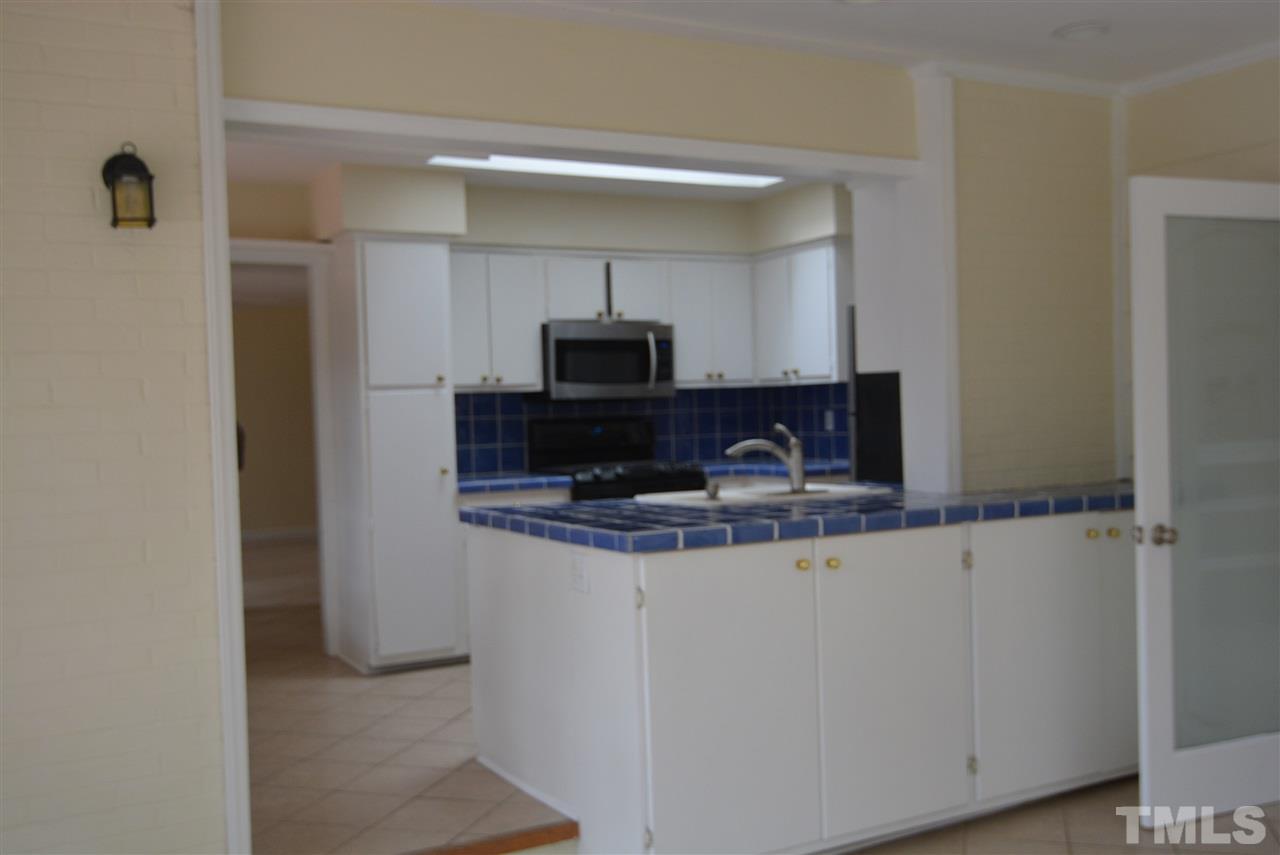 1541 Fountain Ridge Road Chapel Hill, NC 27517 - Photo 10 of 30