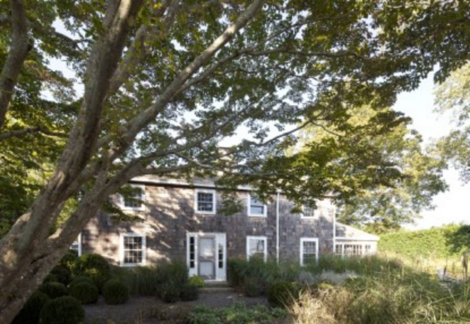 56 Sagaponack Road Bridgehampton, NY 11932 - Photo 15 of 15 a view of a large building