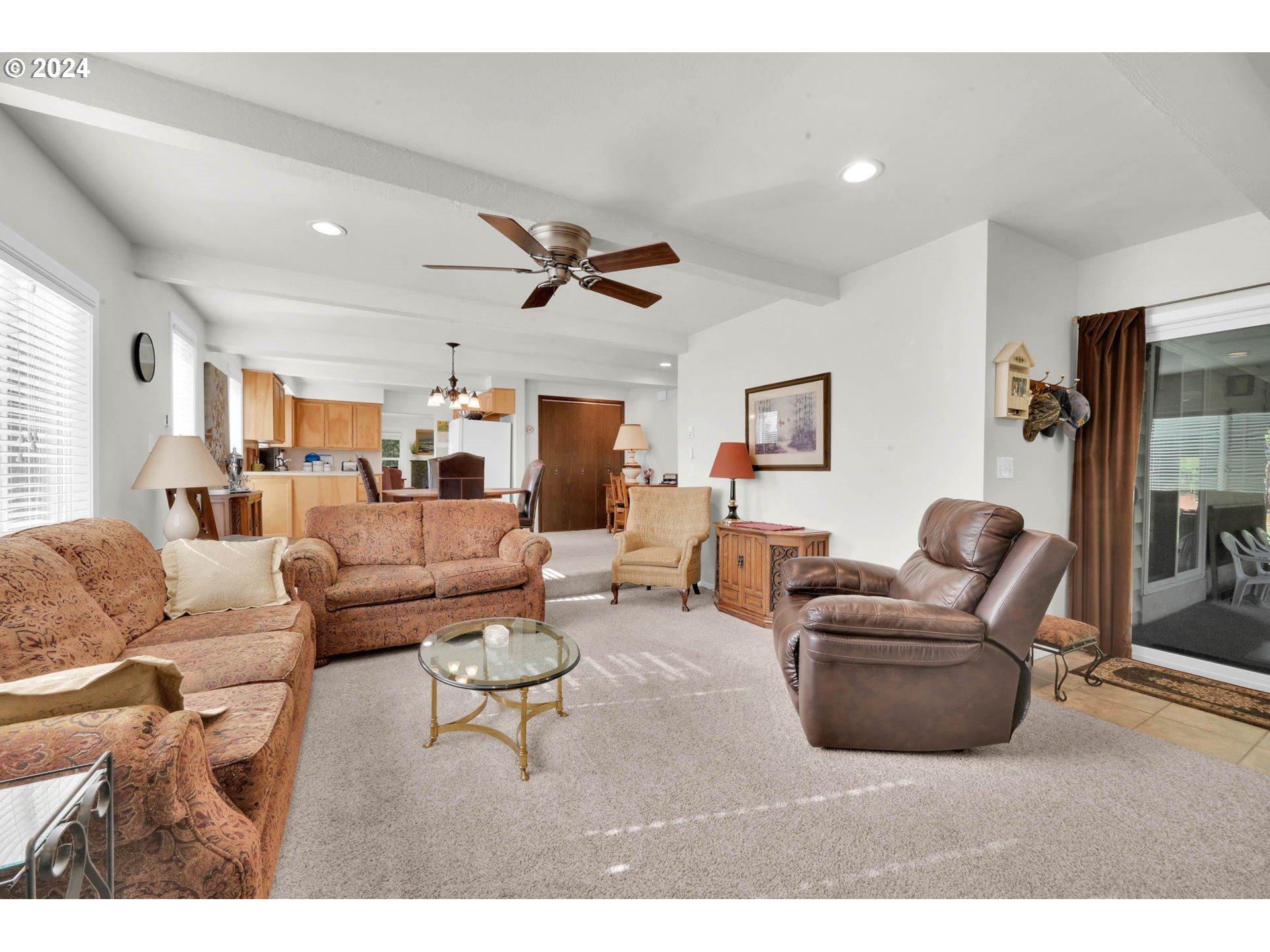 36054 Folsom Road Southeast Albany, OR 97322 - Photo 11 of 48 Family Room