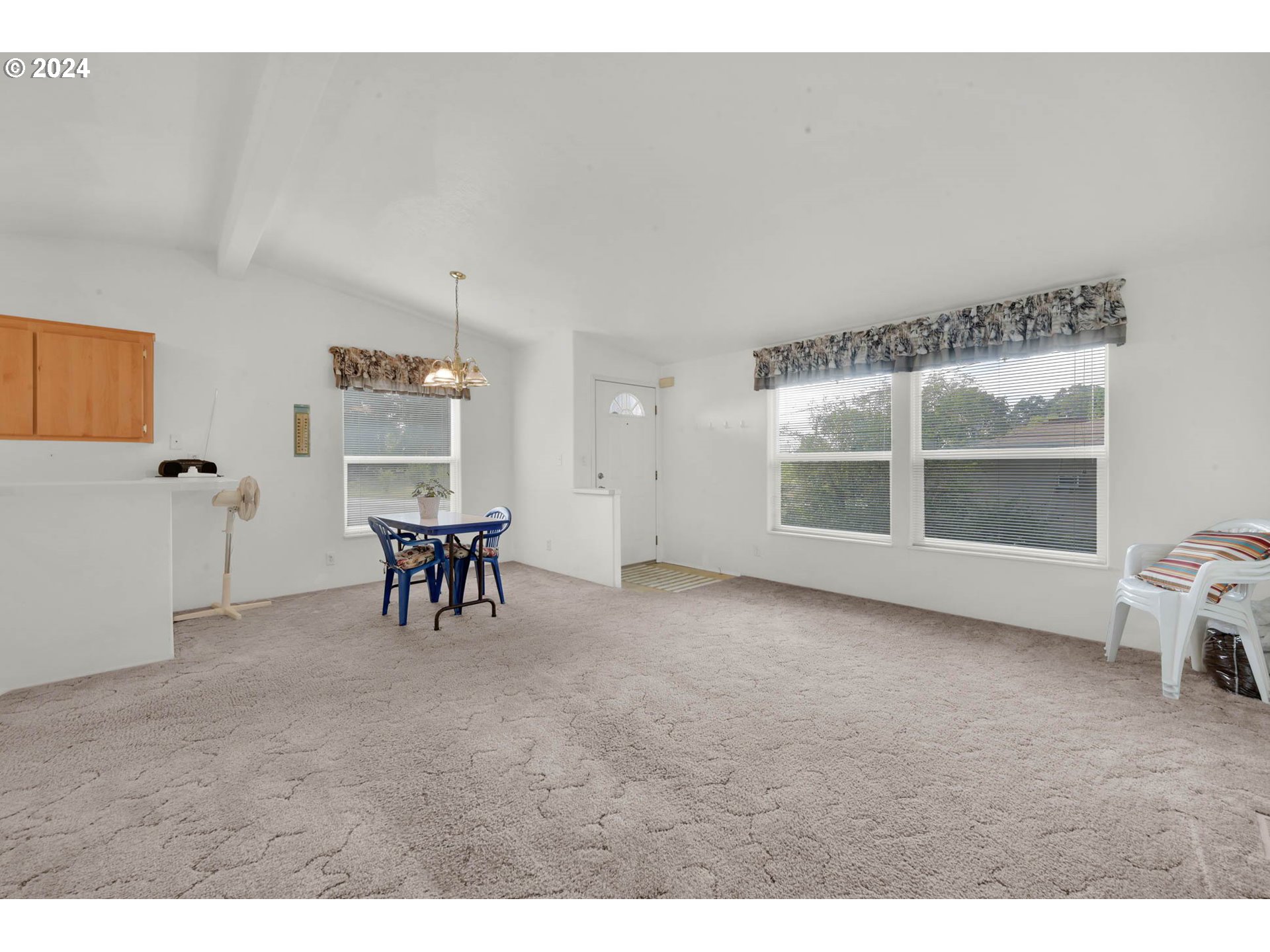 36054 Folsom Road Southeast Albany, OR 97322 - Photo 31 of 48 Living Room/Dining Room