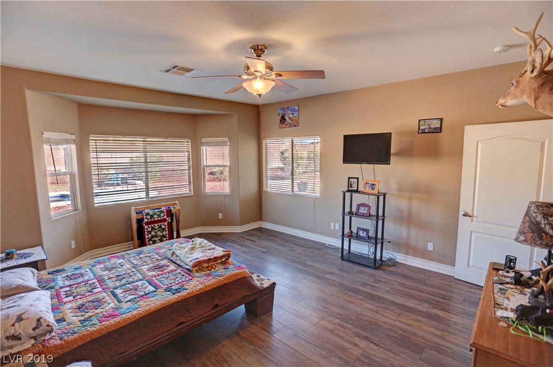 4881 Castello Way Pahrump, NV 89061 - Photo 13 of 37