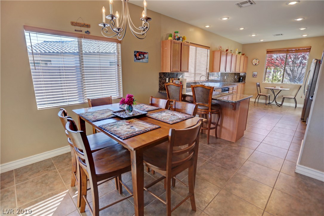 4881 Castello Way Pahrump, NV 89061 - Photo 5 of 37