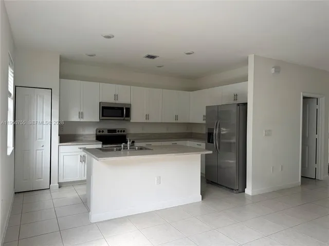 $2,750 | 11920 Southwest 244 Lane, Unit 11920, Homestead, FL 33032