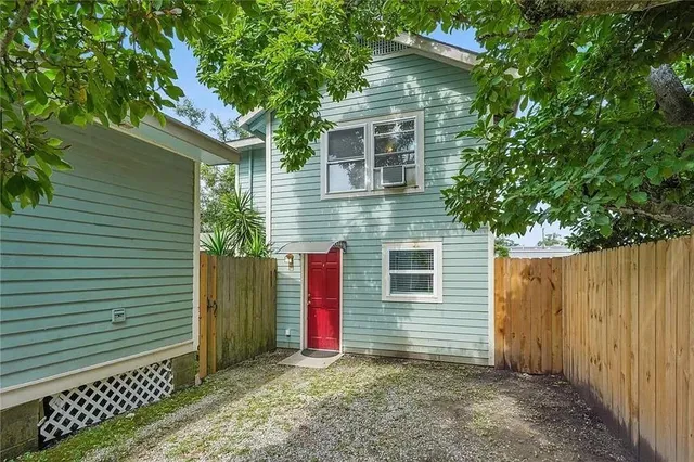 $1,450 | 638 Terrace Street, Unit B, Jefferson, LA 70121